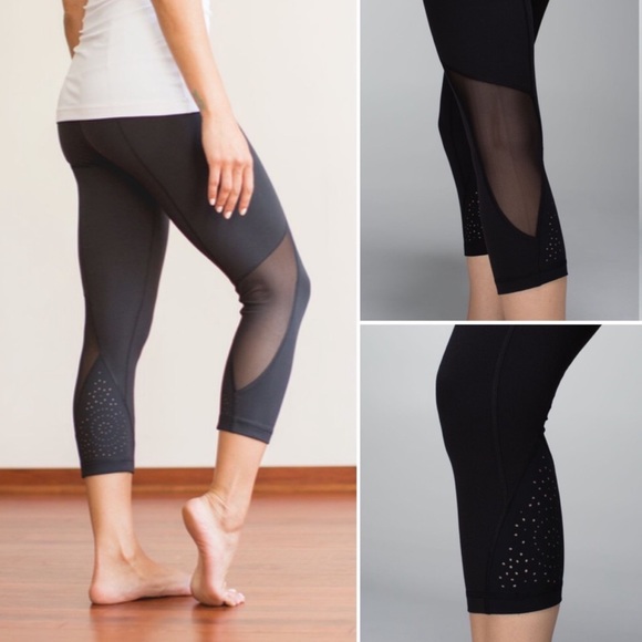 lululemon athletica Pants - Lululemon Wunder Under Crop II Laser-Cut
Black